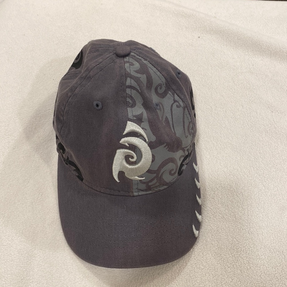 Crazy Shirts Hawaii Original cap. Like new. Gray, silver and black